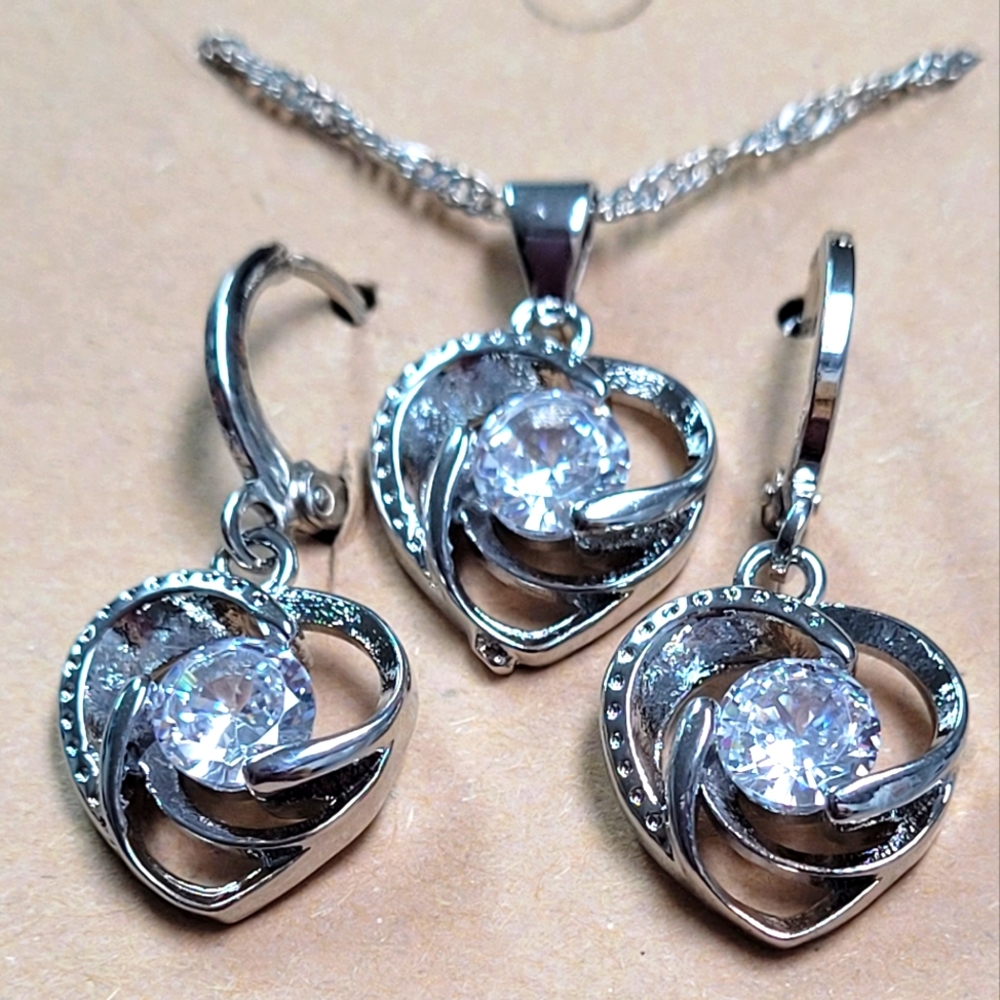 925S Romantic Love Heart Necklace Hoop Earrings Set - Picture 4 of 6